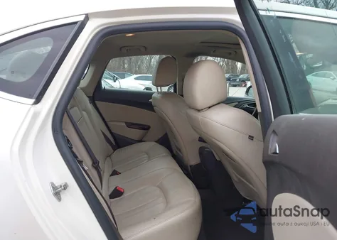 2014 Buick Verano Leather Group z USA, uszkodzony, nr VIN 1G4PS5SK5E4164988